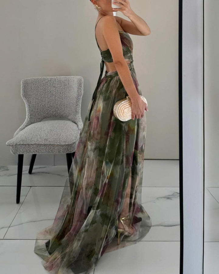 Giselle - Charming Floral Maxi Dress
