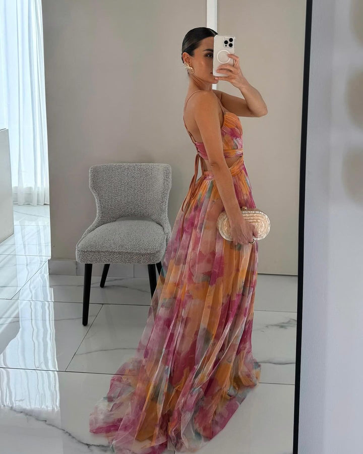 Giselle - Charming Floral Maxi Dress