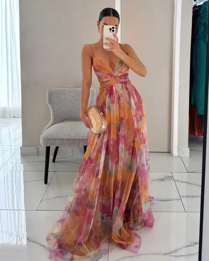 Giselle - Charming Floral Maxi Dress
