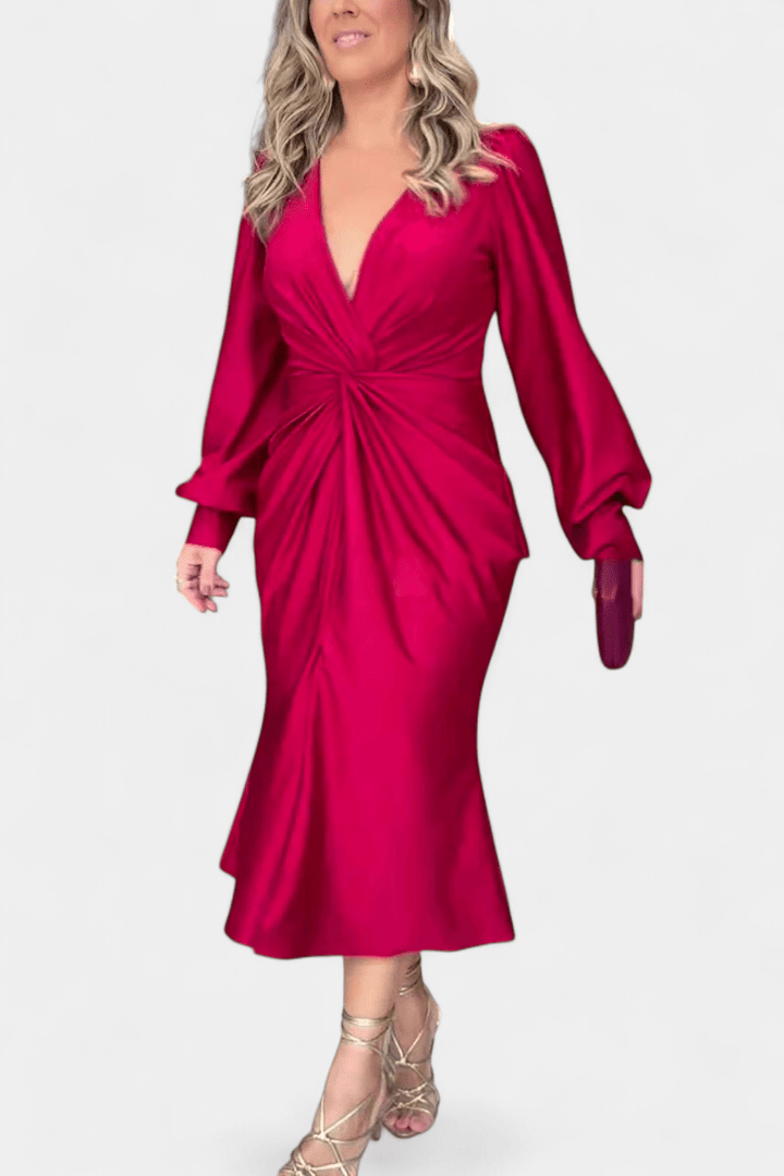 Bodil | Timeless V-Neck Dress