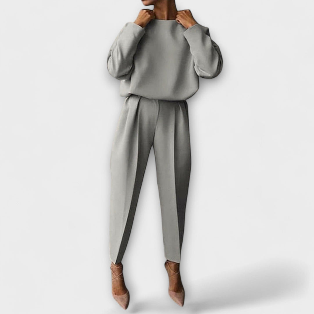Two-Piece Set